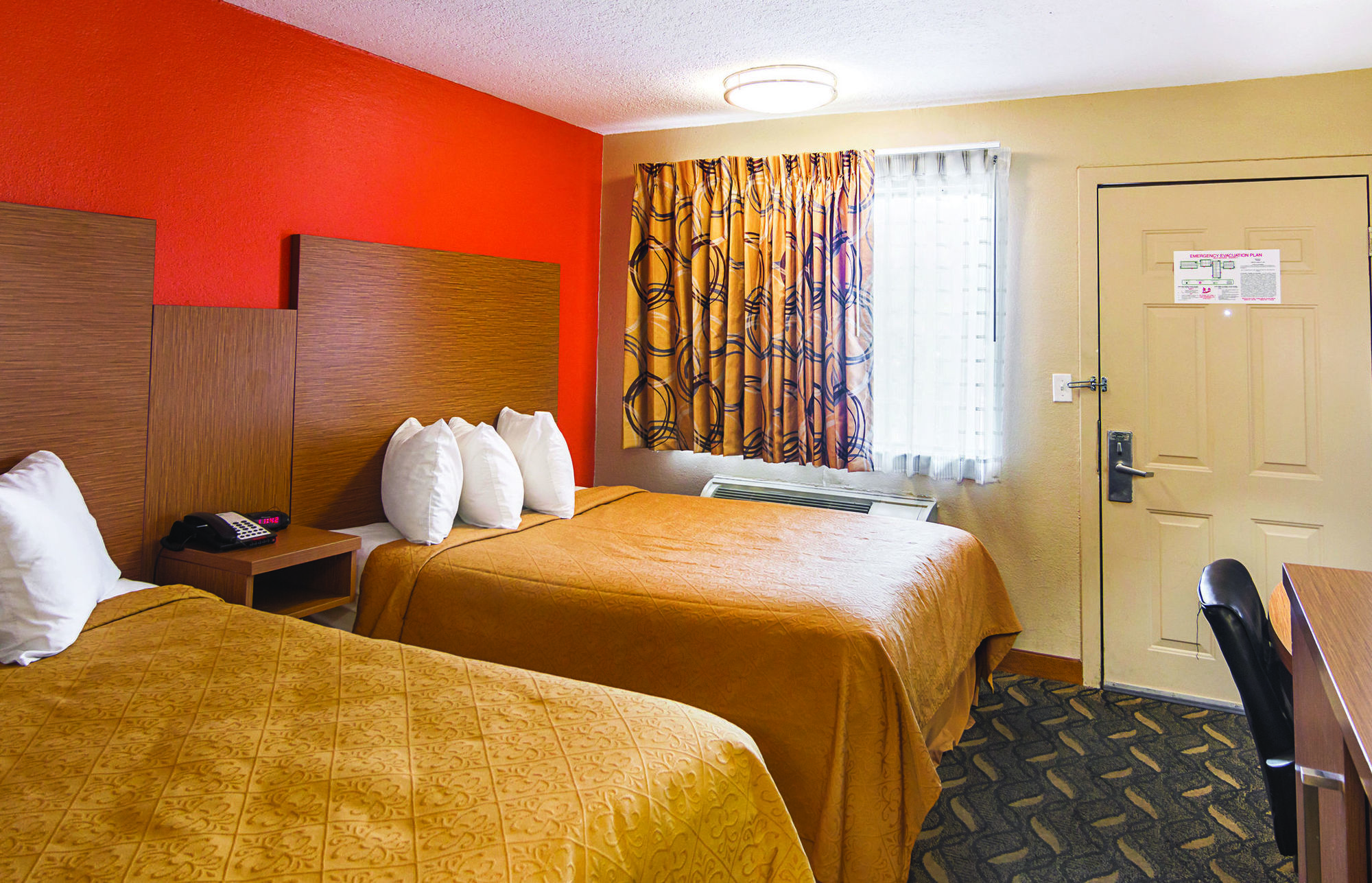 Days Inn & Suites By Wyndham Arlington Near Six Flags Szoba fotó